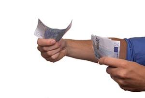 Wetsvoorstel invoering wettelijk minimumuurloon aangenomen
