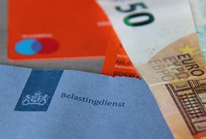 Fiscus verlengt soepelere opstelling sanering belastingschulden naar 1 april 2024