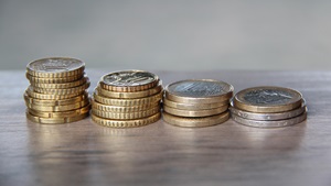 Statutory minimum hourly wage as of July 1, 2026: €14.99